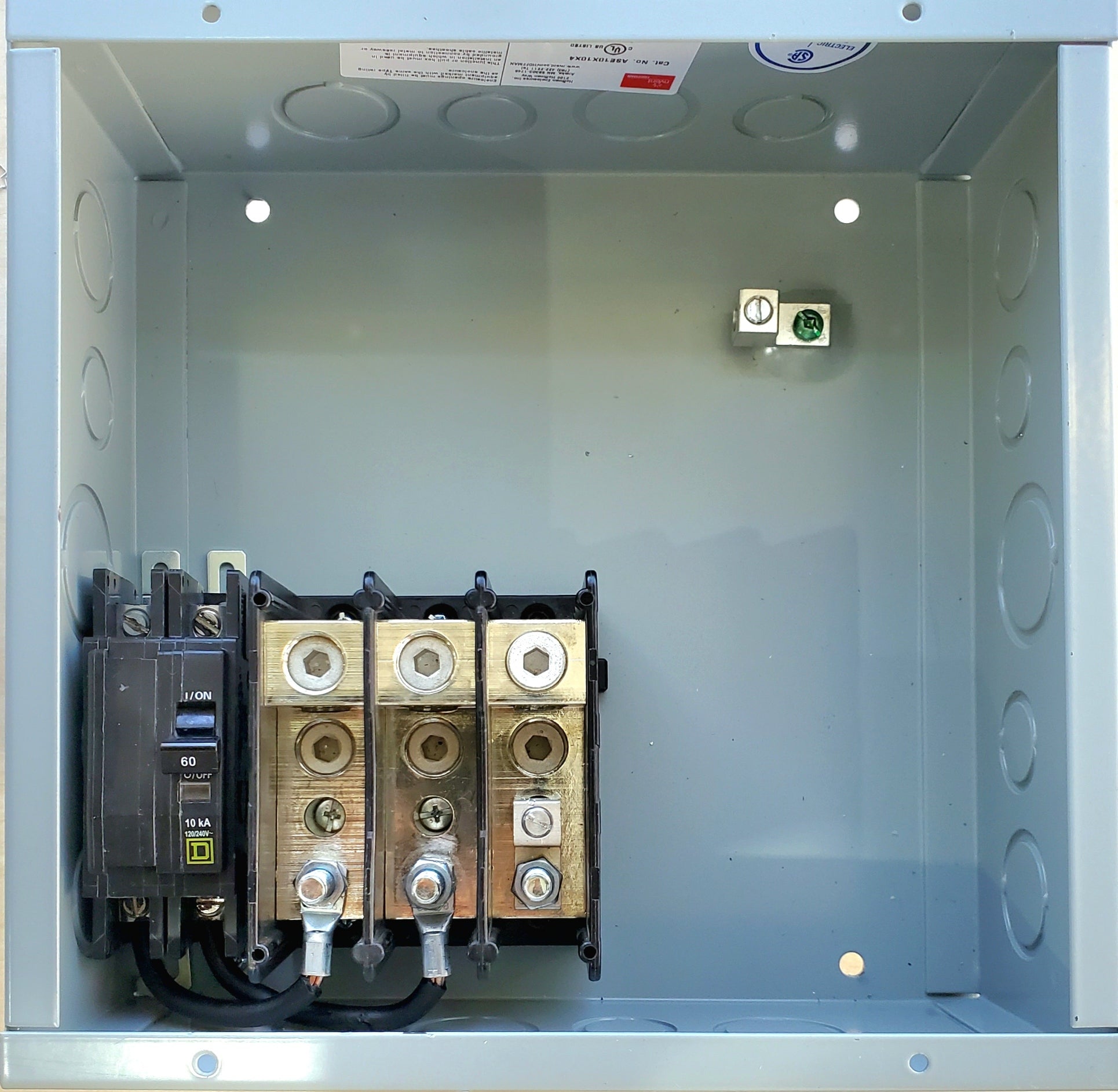 Spliting Box Feed-Through, Splitter, or Splice Box with Breaker - (EVSB) – Black Box ...